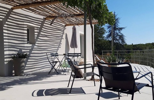 Balazuc Cottage | Charming cottage, jacuzzi, stunning 180° view on the Ardèche river