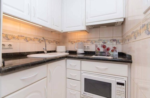 Costa Adeje Apartment | Club Atlantis 120 - Studio with sea and pool view