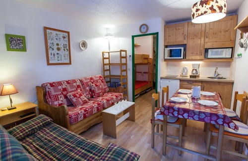 Chamonix City Centre Apartment | Comfortable studio with parking in Chamonix