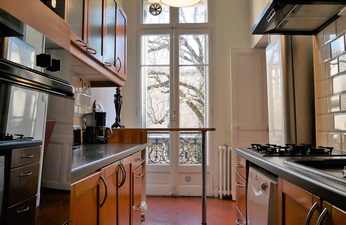 Nimes City Centre Apartment | "Diva"' apartment with unique atmosphere in a prime location