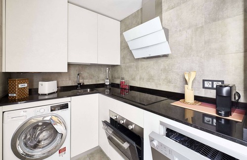 Old Town Apartment | El Patio de la Catedral