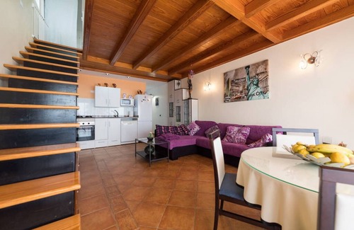 San Agustin Apartment | Enjoy Spectacular Views of the sea, a few meters from the beach
