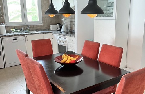 Pedreguer Villa | Fabulous Villa with Private Pool, Free Wi-fi, Full Air Con, Large TV