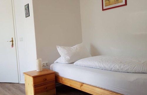 Neuruppin Apartment | Ferienwohnung (70 qm), 2 Schlafzimmer, Wohn-/Schlafzimmer, max. 6 Personen