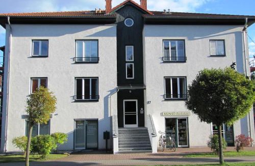 Karlshagen Apartment | Ferienwohnung am Maiglöckchenberg