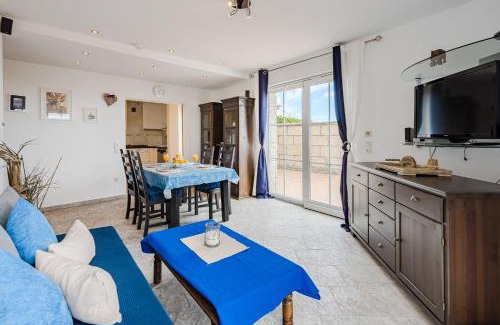 Villa de Arico Apartment | Finca Aurora Apartment 1 Sea View