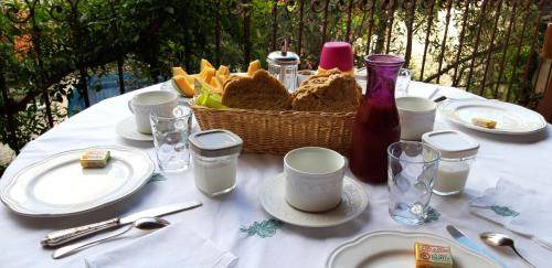 Saint-Genies-de-Malgoires Bed & Breakfast | 80 m² Bed and breakfast ∙ 2 bedrooms ∙ 5 guests