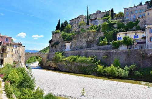 Saint-Marcellin-les-Vaison House | 2 bedroom accommodation in Saint-Marcellin-les-Va
