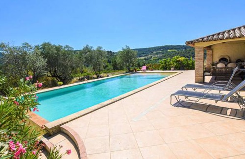 Saint-Marcellin-les-Vaison House | 2 bedroom accommodation in Saint-Marcellin-les-Va