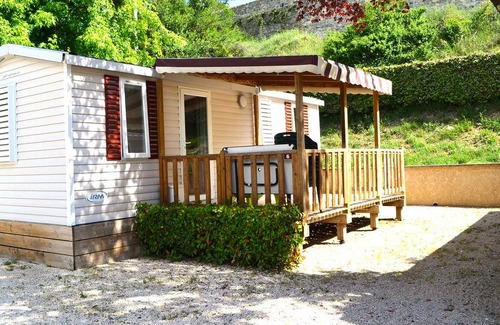 Saint-Sauveur-de-Cruzieres House | 24 m² Mobile home ∙ 2 bedrooms ∙ 5 guests