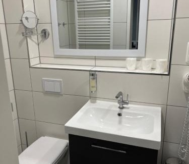 Friedensweiler Hotel | Garni Hotel Eastside
