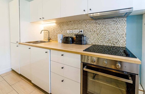 Le Chapitre Apartment | GuestReady - Stylish base in the 3rd arr.