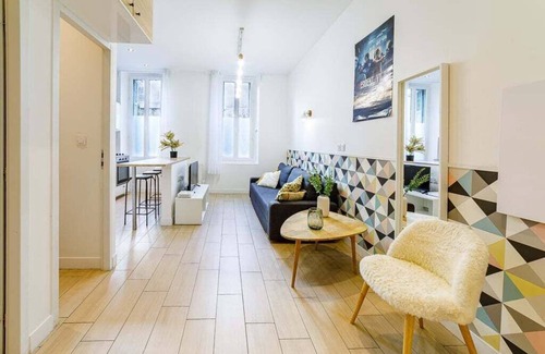 Le Chapitre Apartment | GuestReady - Stylish base in the 3rd arr.