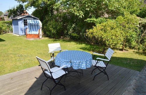 Wyk auf Foehr House | Holiday home for 3 guests with 85m² in Wyk-Boldixum (109578)