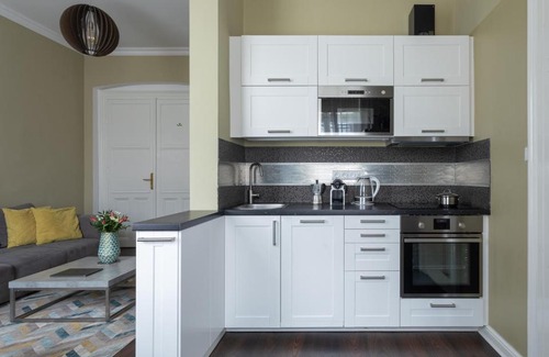 Smichov Apartment | Homey apartment in Lesser Town by Prague Days