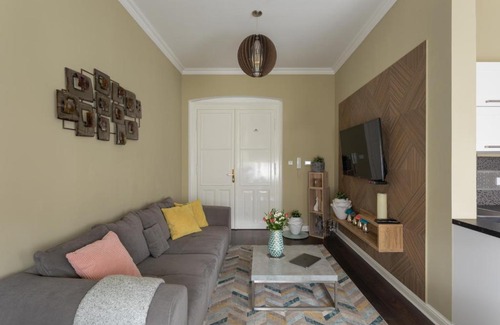 Smichov Apartment | Homey apartment in Lesser Town by Prague Days