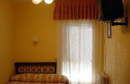 Lodares Hostel | Hostal Restaurante Torremar