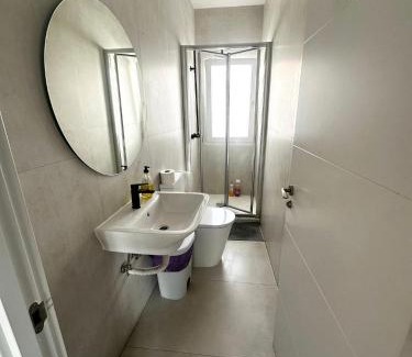 Canillas Hostel | Hostel OASIS