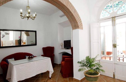 Aljucen House | House ∙ 3 guests