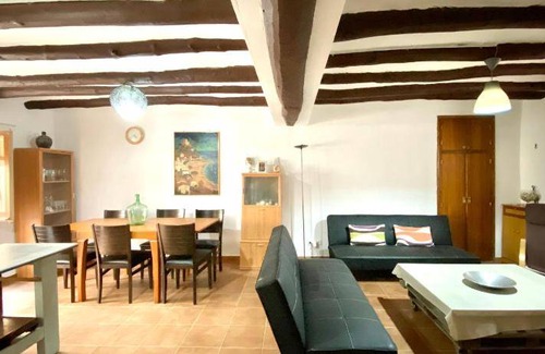 Poboleda House | House ∙ 4 bedrooms ∙ 10 guests