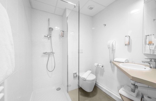 Meyzieu Hotel | KYRIAD LYON EST - Stadium - Eurexpo