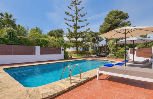 Javea Villa | Large and comfortable villa in Javea, Costa Blanca, Spain with private pool for 6 persons