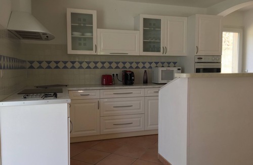 Saint-Cyr-sur-Mer Villa | large villa T5 air-conditioned near beaches and city center