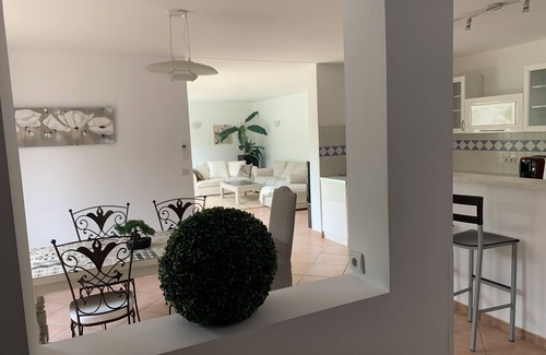 Saint-Cyr-sur-Mer Villa | large villa T5 air-conditioned near beaches and city center