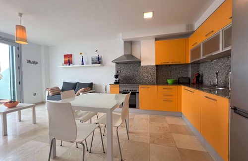 Corralejo Apartment | Luxury apartment directly on the beach, 200 m from old Corralejo harbour