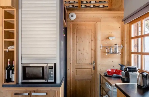 Megeve Ski Chalet | Megeve-Rochebrune Chalet(Ski Direct In and OUT) with outdoor jacuzzieur 10 pers