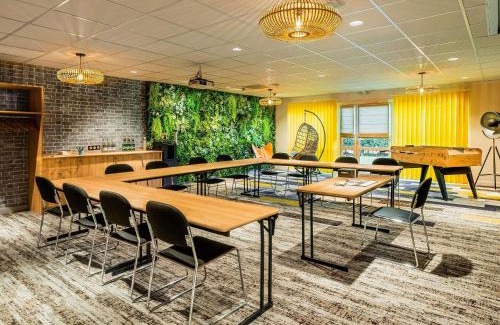 Chaponnay Hotel | Mercure Lyon Est Chaponnay