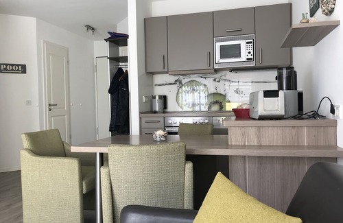 Ostseebad Baabe Apartment | Modern apartment in direct beach location/POOL/sauna/W-LAN, parking included