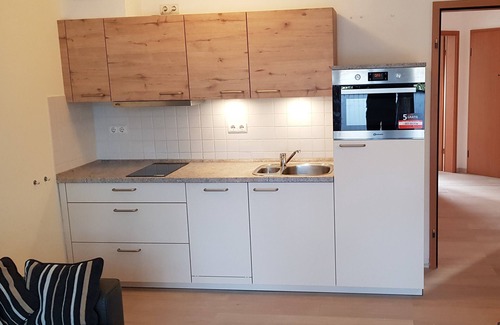 Binz Apartment | Modern, quiet apartment close to the beach on the outskirts of Binz with balcony