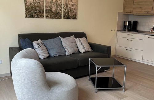 Binz Apartment | Modern, quiet apartment close to the beach on the outskirts of Binz with balcony