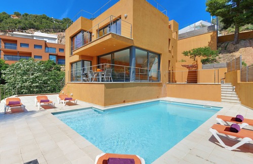 Tamariu House | NARANJA - villa with sea views and private pool-Tamariu-Costa Brava