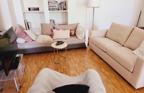Avignon City Centre Apartment | Nice 70m With Terrace In Front Of The Sea!