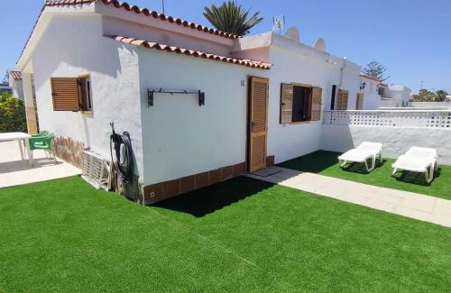 Playa del Ingles Apartment | Precioso Bungalow 4 by CASAS COCODRILO