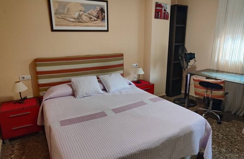 Castello de la Plana Resort | Private room ∙ 1 guest