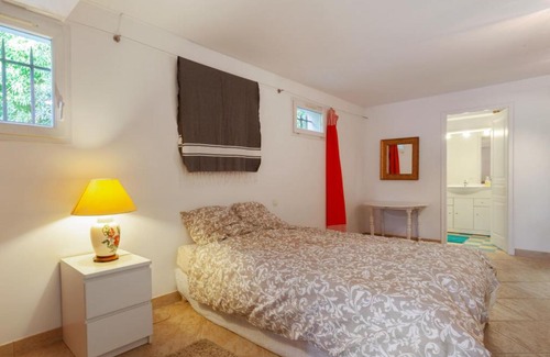 Nord Apartment | Quaint 1br in a villa with swimming pool in Aix-en-Provence Welkeys
