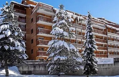 Meribel Centre Apartment | Résidence Pierre & Vacances Les Ravines*** - Studio for 6 people - 1 sleeping area + 1 mezzanine