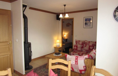 Montalbert Apartment | Ski in ski out Apartment