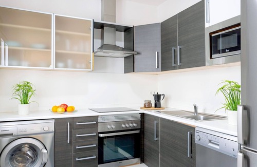 Centro Apartment | Spacious Apartment in the Best Location. Marín García IV