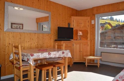 Le Grand-Bornand Apartment | Studio 4 pers. proche pistes avec parking et casier à ski - FR-1-241-129