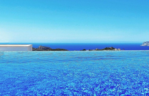 Cumbre del Sol Villa | Stunning private villa with WIFI, private pool, A/C, TV, terrace, panoramic view and parking