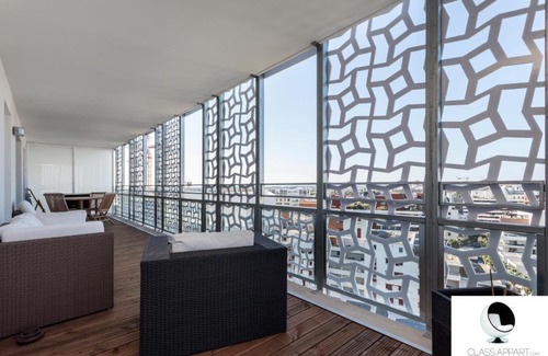 Port Marianne Apartment | Sublime T3 à Port Marianne:Terrasse+Clim+Parking+Vue XXL - Class Appart