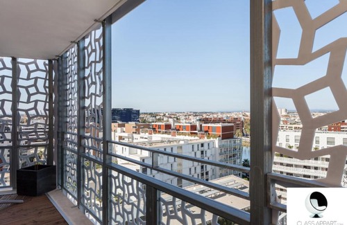 Port Marianne Apartment | Sublime T3 à Port Marianne:Terrasse+Clim+Parking+Vue XXL - Class Appart