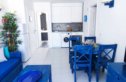 Puerto del Carmen Apartment | Sunny and comfy appartment in a residencial development near the sea
