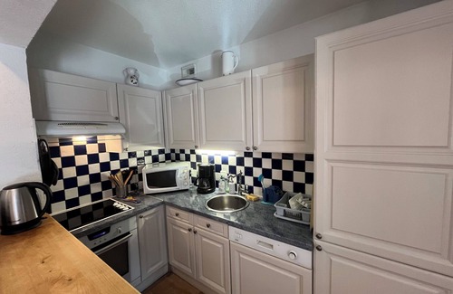 Saint-Lary-Soulan Apartment | T4 apartment in the heart of the village, 4 Diamonds, secure Wifi,
