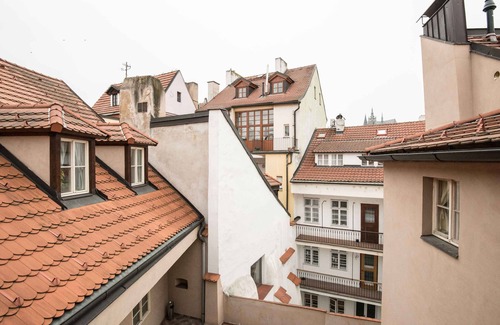 Prague 1 Apartment | Three bedroom duplex apartment with large living room and kitchen
