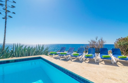 Cala Serena Villa | Villa Sol Naixent - Three Bedroom Villa, Sleeps 6
